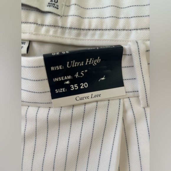 Abercrombie & Fitch Curve Love Ultra High White Stripe Shorts Womens size 20 NWT - Picture 5 of 9